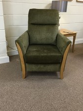 Milo High back chair with wood