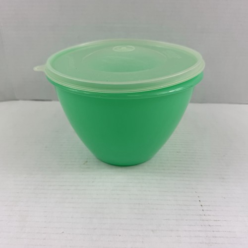Tupperware crisp bowl green - tupperware,