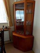 Oak Finish wooden corner display cabinate