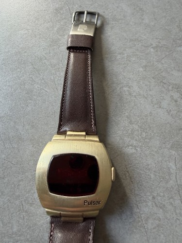 Pulsar led digital watch - pulsar,