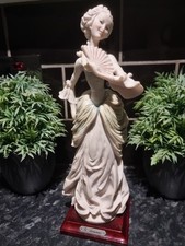 Vintage Guiseppe Armani Florence Figurine Statuette " Lady With Fan"