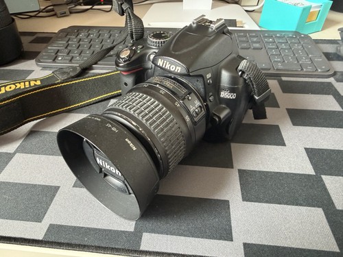 Nikon d5000 dslr camera - nikon,
