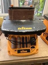 Triton TSPST450 Oscillating Spindle Belt Sander
