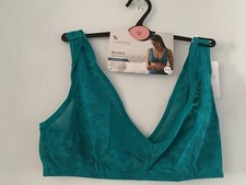 BNWT Bra Size 12 By TU Plunge