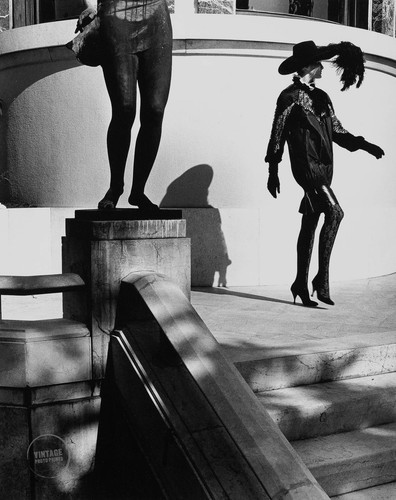 Vtg helmut newton print - vtg,