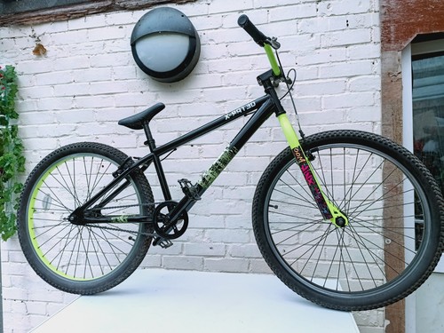 Rayed mesh dirt - 26",