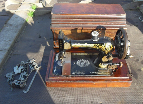 Vintage singer sewing - vintage, machine