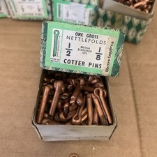 1 Box Vintage NettleFolds