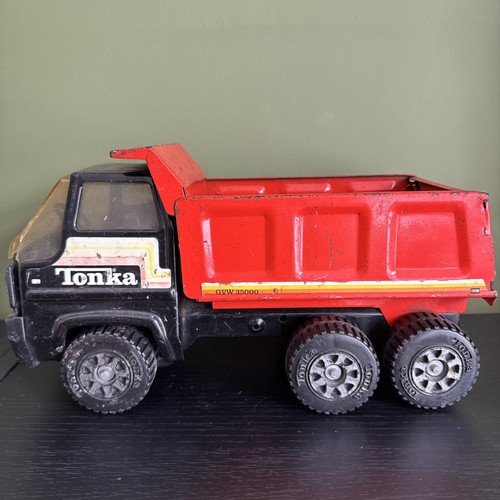 Vintage 1980s tonka - tonka, pressed