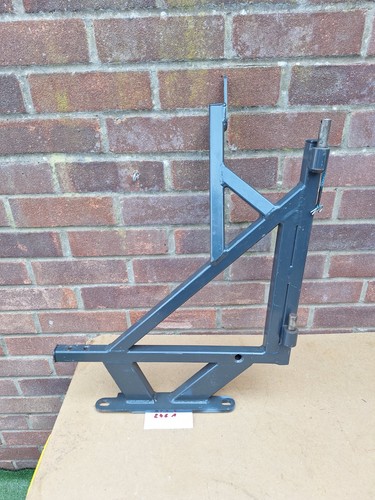 Autochair car hoist - , for