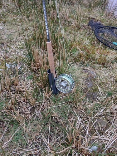 Fly fishing rod stand - stand:,