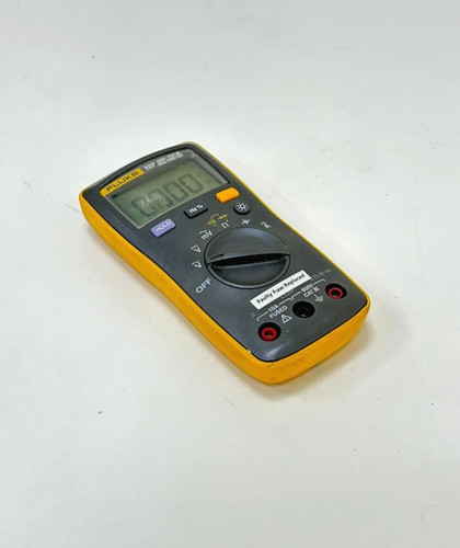 Fluke 107 600v - fluke,