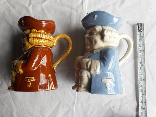 Small dartmouth toby - small,