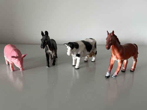 Plastic farm animals - plastic, x