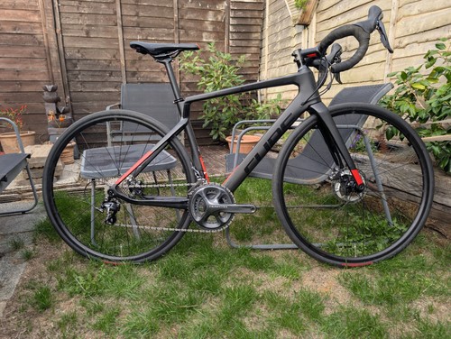 Cube agree c62 carbon road - cube,