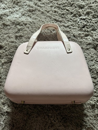 Champneys pink vanity case - pink,