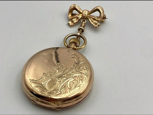 9ct yellow gold small engraved - 9ct,