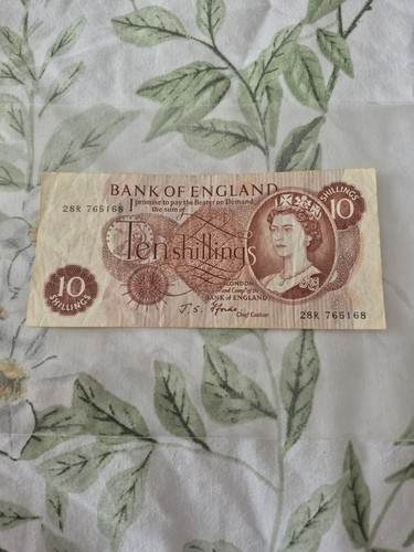Nice collectable ten - collectable, shilling