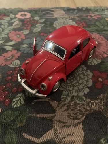 Die cast metal - 1:36,