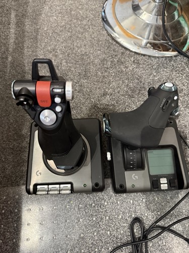 Logitech saitek x52 flight - g,