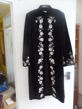 LAURA ASHLEY Embroidered