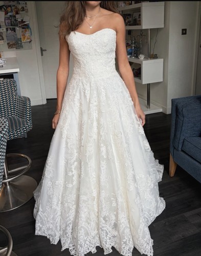 Full skirted corseted wedding - skirted,