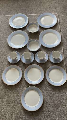 Royal doulton dinnerware set - dinnerware,