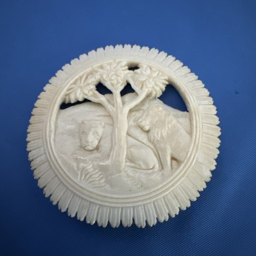 Vintage intricate hand carved - vintage,