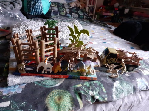 Early learning centre dinosaur - centre,