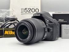 [MINT / 424 shots] Nikon D5200 Digital SLR Camera + 18-55mm Lens Kit From Japan