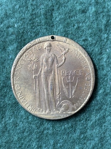 Ww1 1914 1919 peace medal - ww1,