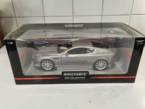 Boxed scale minichamps - scale,