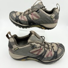 Merrell ￼ Women’s Gore-Tex Vibram Walking Trainers Size 6. Eu39