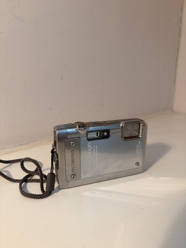 Olympus stylus tough 8010 - olympus,