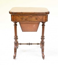 Victorian Games Table Chess