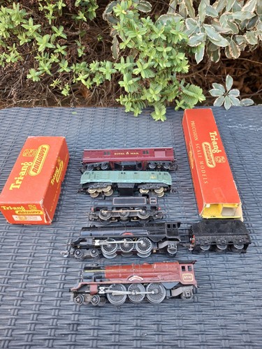 Hornby triang locomotives - triang,