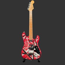 Miniature Guitar EVH Eddie Van Halen Frankenstrat Stratocaster Fender Model Stnd