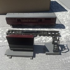 Hornby R402M Triang Operating