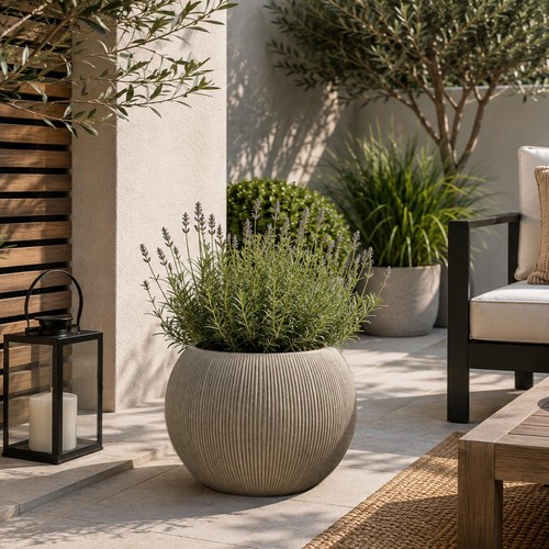 Milan round ruffled plant pot - round,