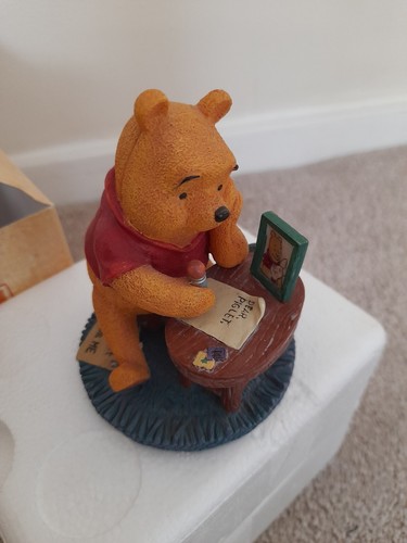 Disney store simply pooh - disney,