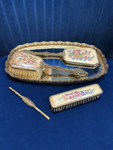 Vintage petit point - petit, floral
