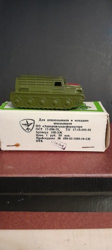 Ussr era tracked - tracked, personnel
