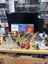 Nintendo Wii U Joblot Disney Infinity Figures + Portal + Game 