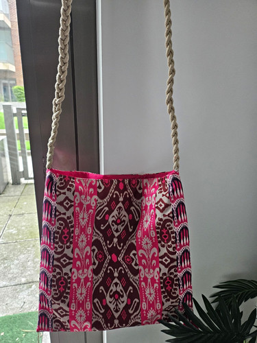 Pink burgundy white geometric - burgundy,