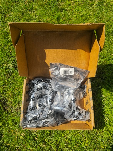Zoo handrail brackets