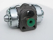 1955-'57 Vauxhall Wyvern, Cresta, Velox, E series Front brake wheel cylinder NEW
