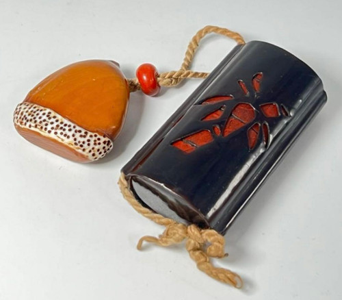 Japanese black wooden inro - japanese,