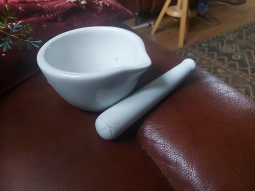 Pestle and mortar set white - set,