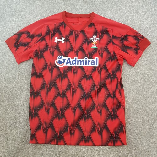 Wales mens rugby shirt medium - wales,