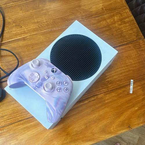 Xbox series with - series,